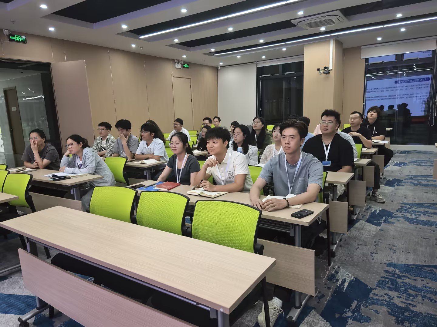 第二輪銷售鏈專項(xiàng)培訓(xùn)持續(xù)推進(jìn)第二場(chǎng)聚焦客戶開發(fā)與深挖